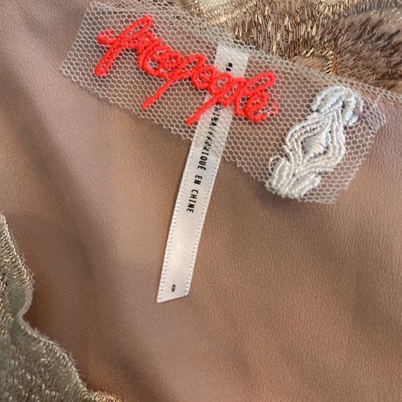 Gorgeous Free People lace shoulder dress - Picture 7 of 13